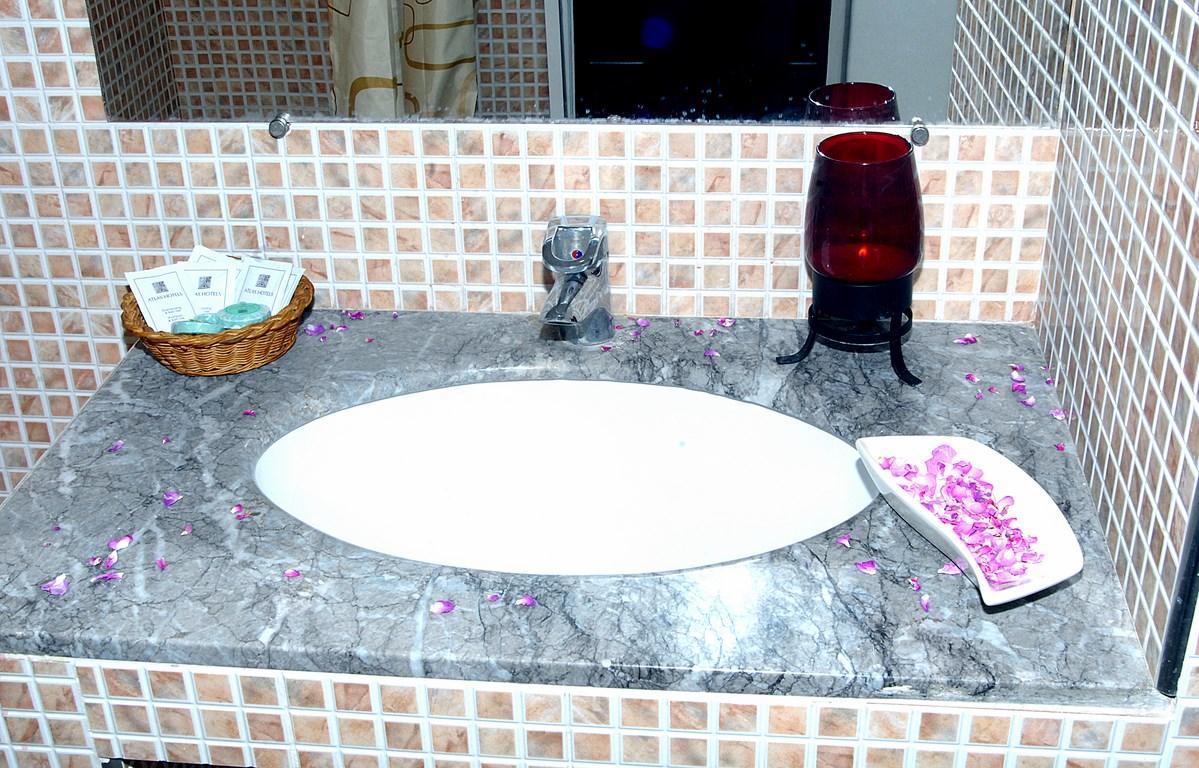 Hotel Continental Khenifra Kültér fotó